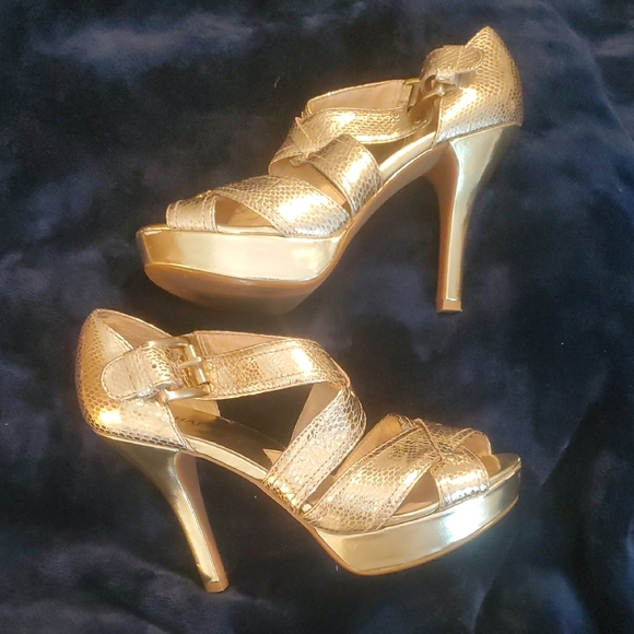 MICHAEL Michael Kors Gold Strappy Heels - Picture 1 of 8